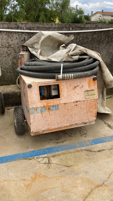 Pompă tencuit Continental, Turbosol, Betonieră, Clipper Bazin Motorina