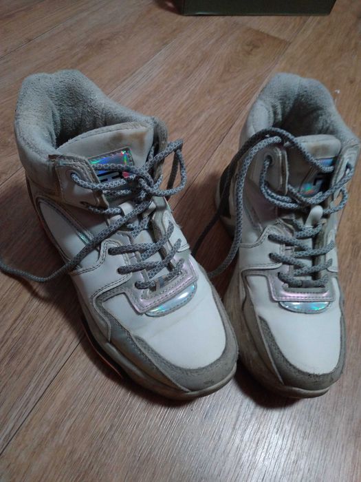 Зимние кроссовки 36 теплые