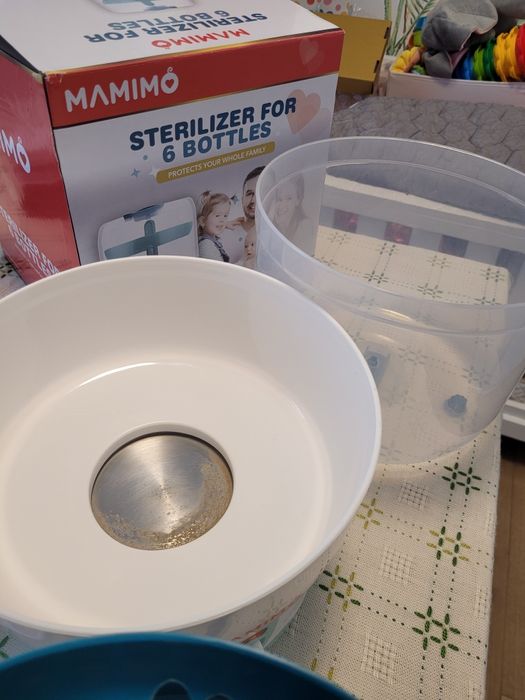 Sterilizator electric 6 biberoane Mamimo  BS 1001