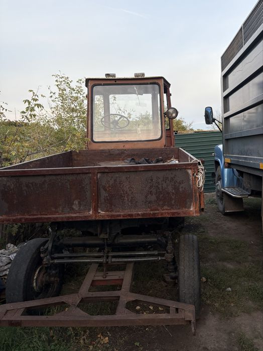 Продам трактор Т-16
