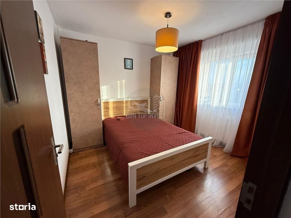 Apartament decomandat cu 3 camere si 2 bai in Turnisor