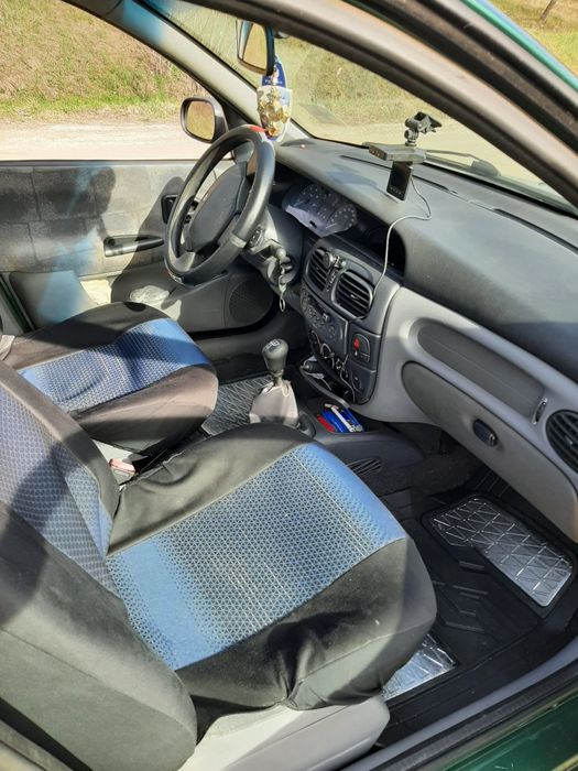 RENAULT Megane 2001 — imagine 3
