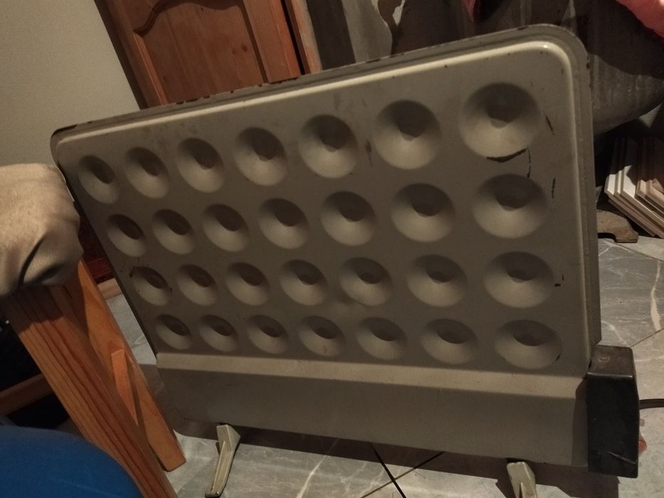 Обогреватель масляный продаётся