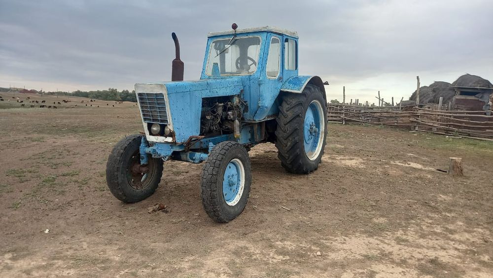 Продам трактор мтз