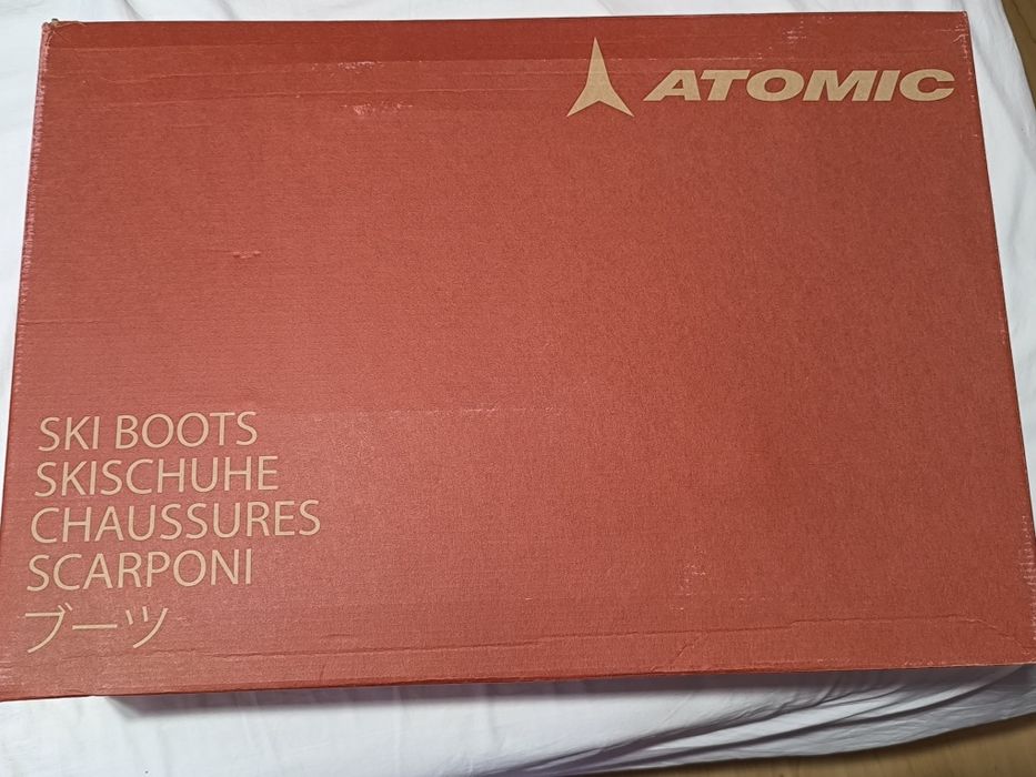 Състезателни ски обувки  atomic refster