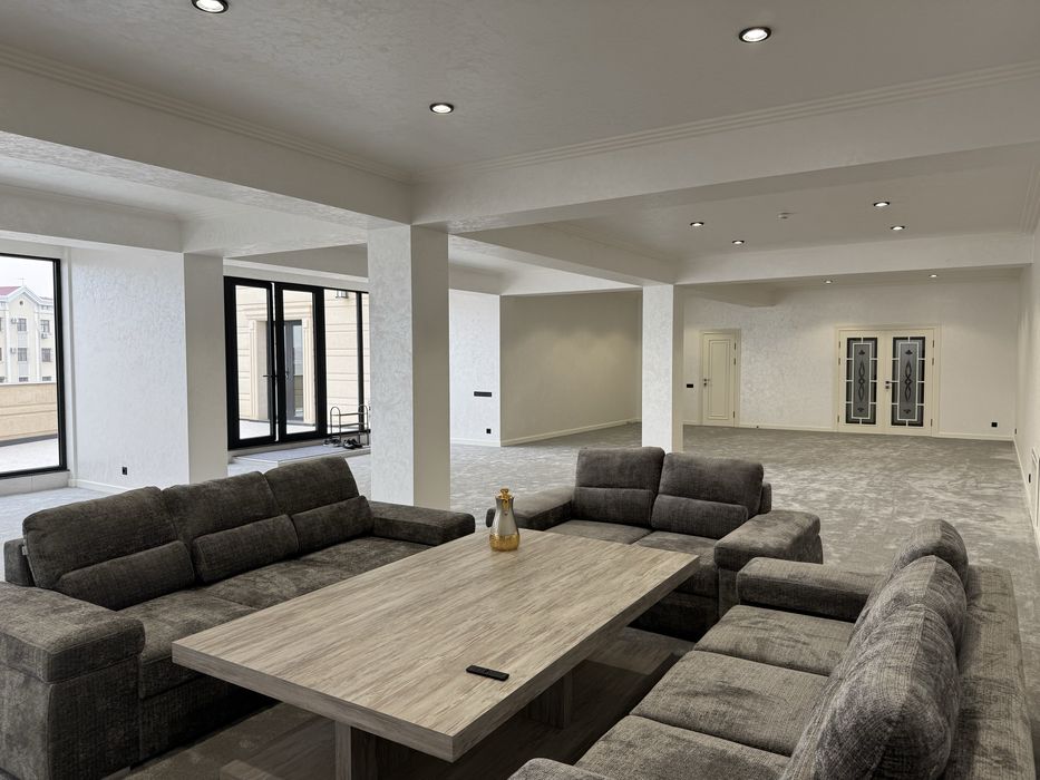 Bino ijaraga berialdi 4 qavat+padvol 1277 mt2 Nurafshon kocha 1-linya