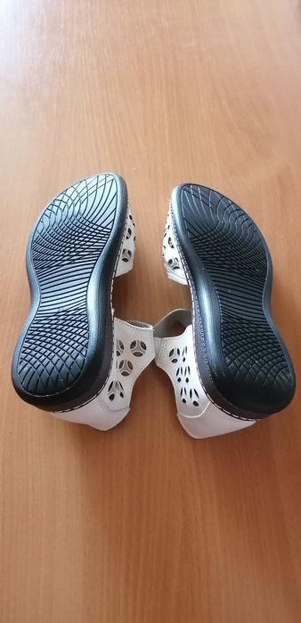 Продам женская обувь