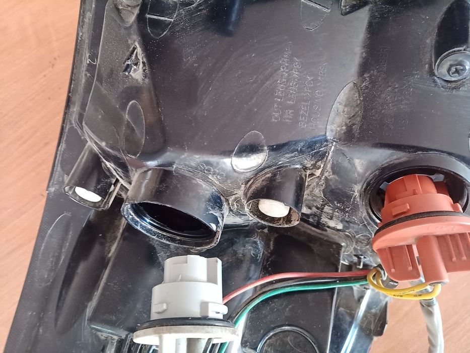 Фара Киа каренс 2015 г