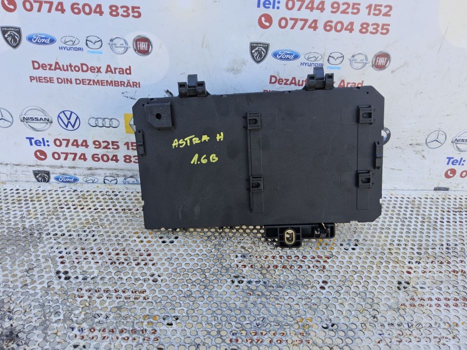 Panou siguranțe Opel Astra H cod 5dk008669 Zafira B
