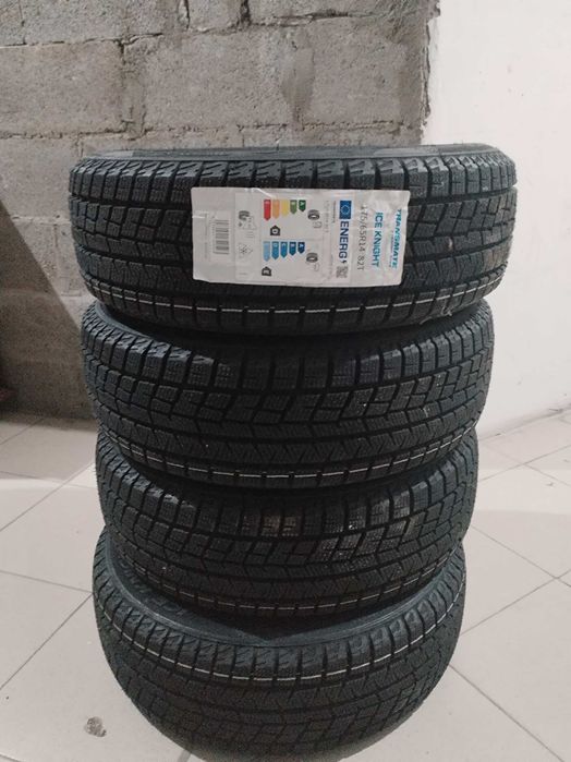 Продам 4шт Шины Новые