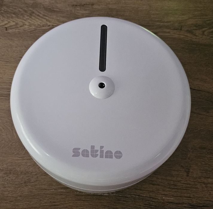 Dispenser cu derulare centrala pentru hârtie igienica