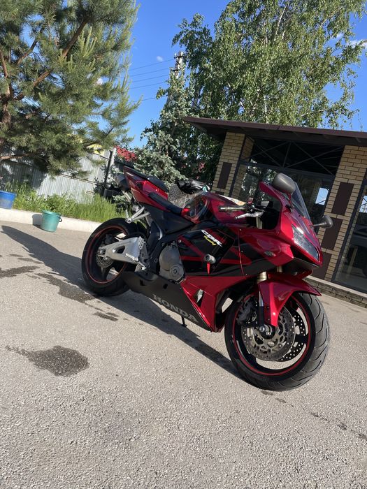 Honda cbr 600 rr