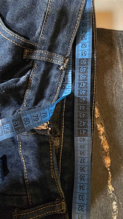 Продам молодёжные джинсы для девочек