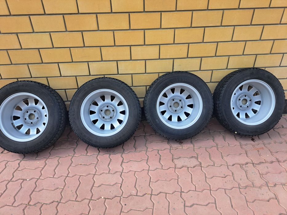 Диски Audi с шинами