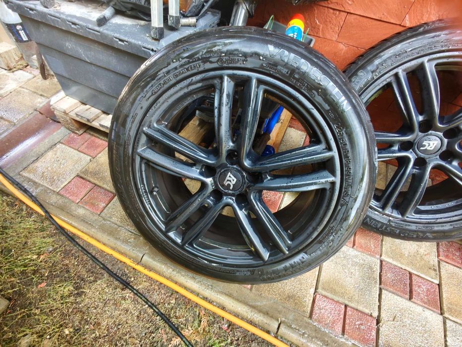 jante audi vw seat iarna RC DESIGN RC27 8x18 5x110 et33