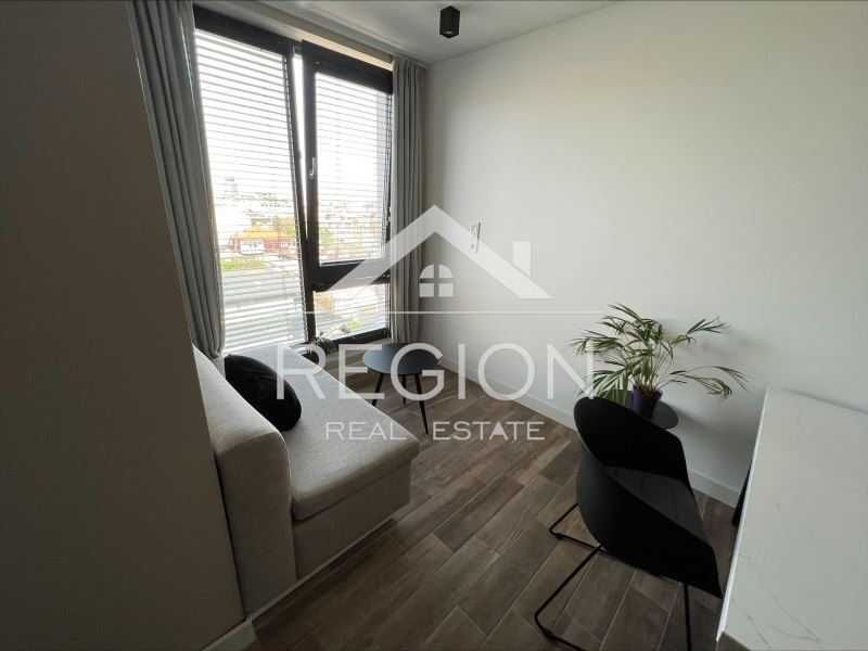 Дава се под наем Двустаен апартамент в Варна, Център - 50 кв.м за 500 € - Снимка #1