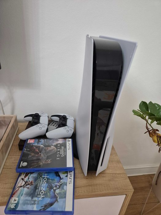 PLAYSTATION 5 Disc Edition