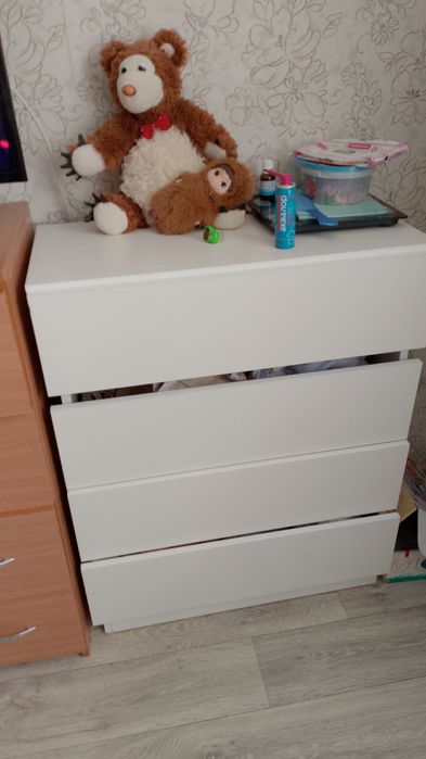 Продам шкафчик для детских вещей