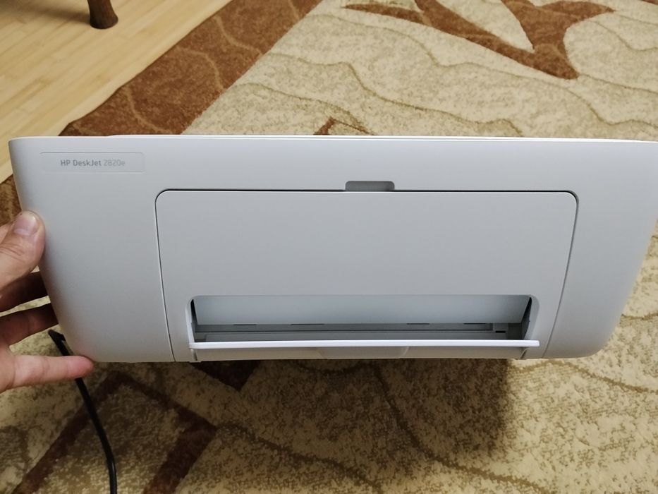 Imprimanta HP Deskjet 2820e