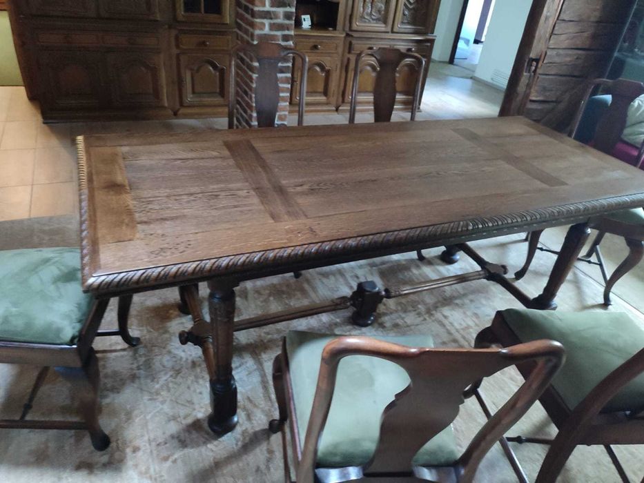 Masa flamanda cu 6 scaune din lemn masiv  205/87