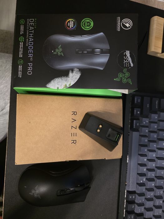 Razer Deathadder v2 pro + док станция