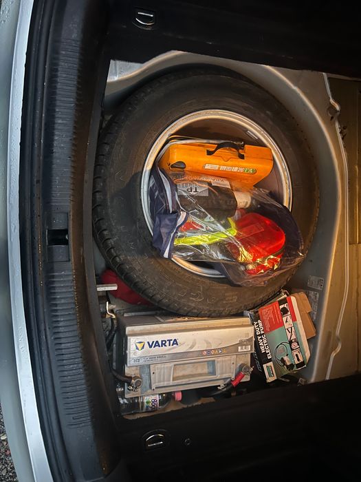 Audi A6, бензин, 3.2 V6, 255 к.с..