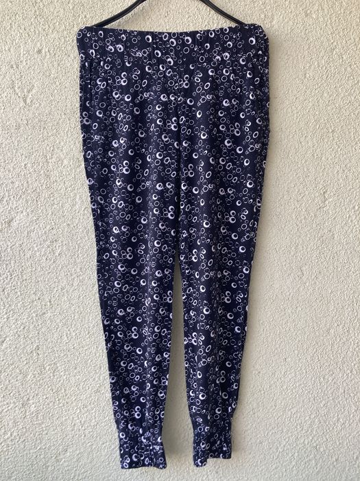 Дамски дрехи: панталони, дънки: Bobo zander/Ariston s; Kensol; H&M; ZARA; Dika)