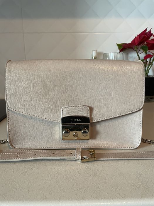 Geanta Furla cu saculet
