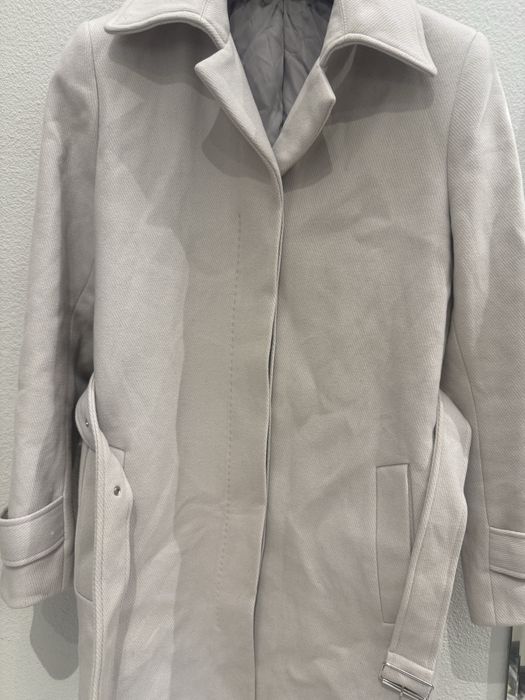 Елегантно дамско палто