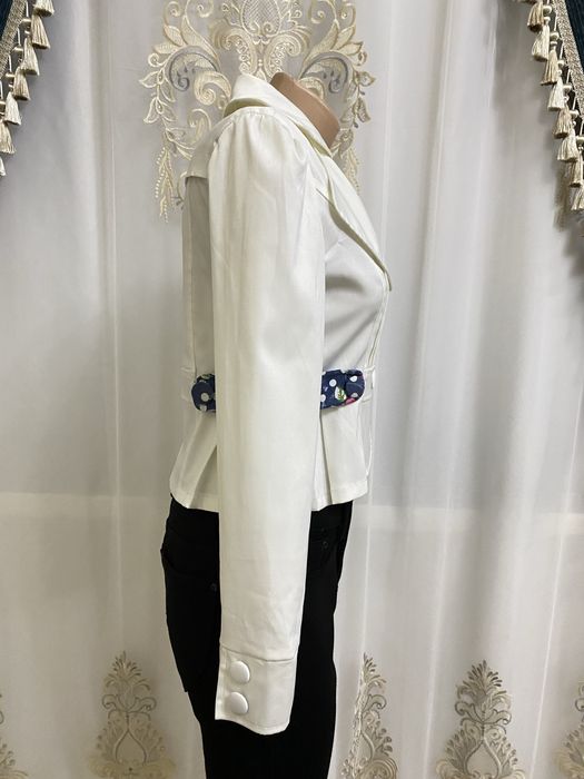 Kostyum, yangi holati zor