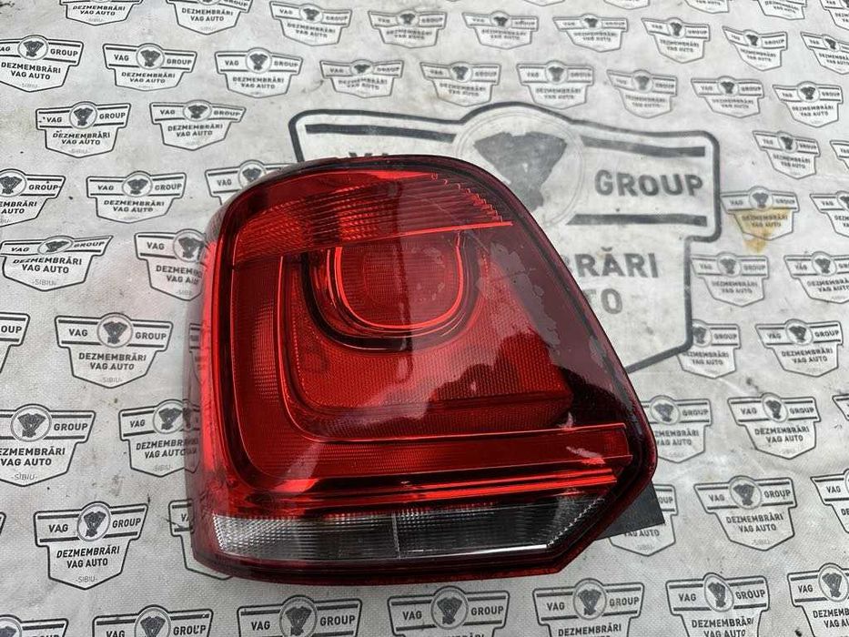 Stop stanga VW Polo 6R 2009 cod 6R0945111C