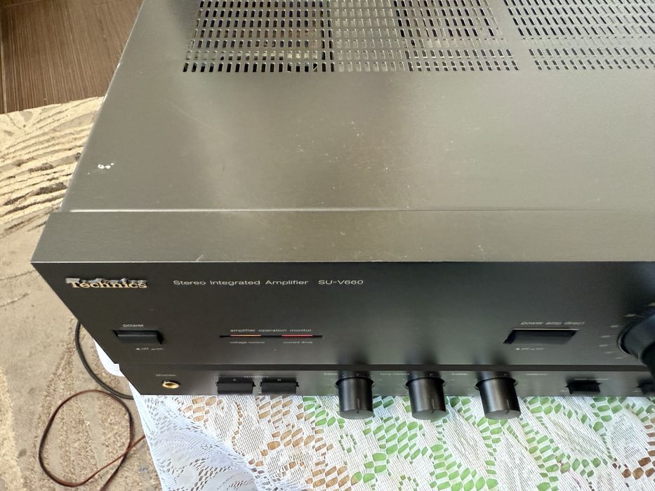 Като нов Technics SU-V660