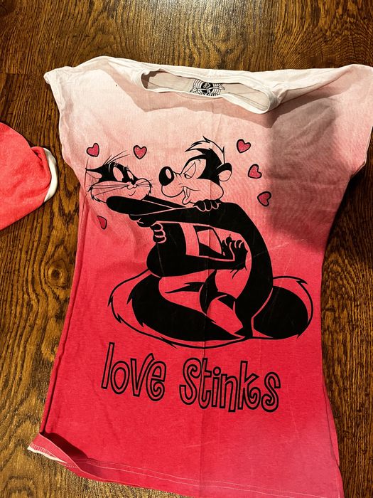 Дамски тениски общо 25 лв.