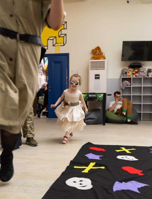 Платье нарядное пышное