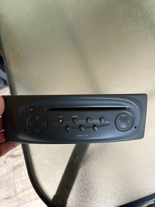 Renault Scenic 2001/CD RADIO CONTROL