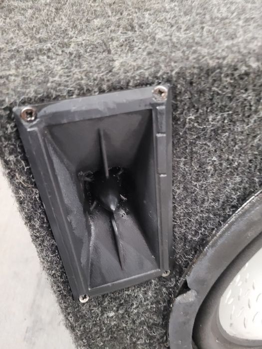 Бас каса с два говорителя 15" Thunder + пищялки