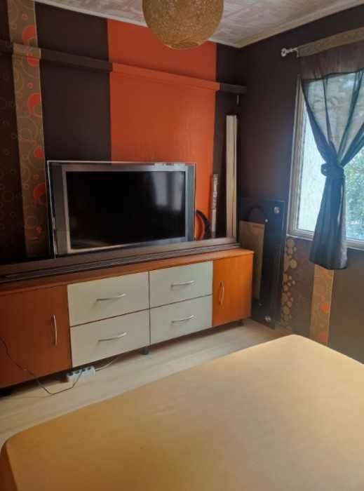 Дава се под наем Тристаен апартамент в София, Изток - 85 кв.м за 690 € - Снимка #4