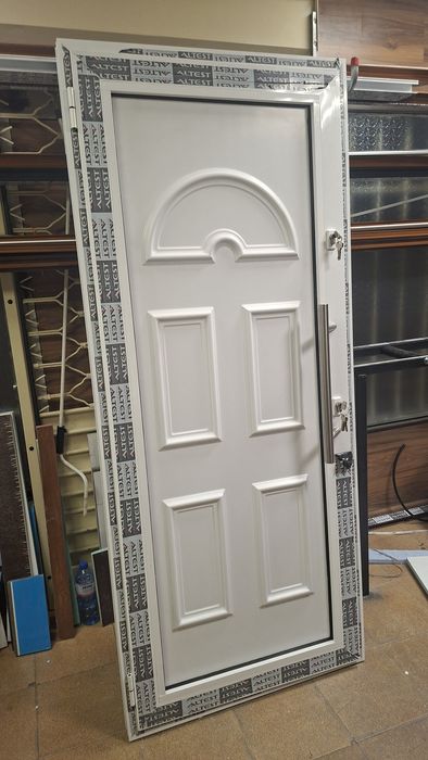 Изработка на алуминиуви врати и прозорци по размери за срок до 3 дни