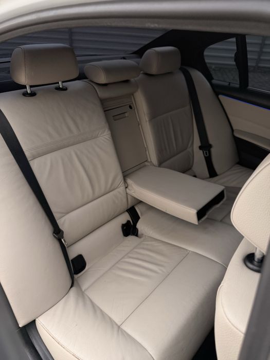 Bmw 320XD 2011 Automat 184 cai