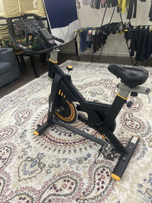 Велотренажер Genau