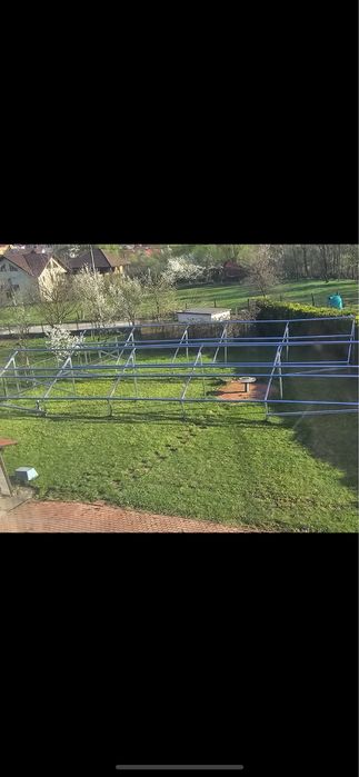 Sistem complet de montaj la sol pentru 12 panouri foto-voltaice