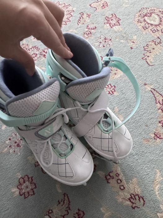 Продам детские коньки