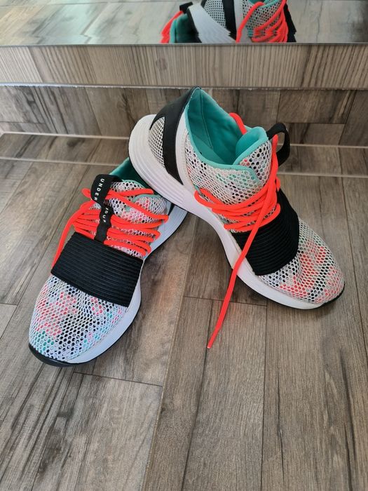 Adidași Under Armour 36,5