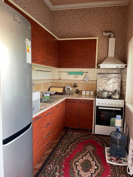 Участка сотилади 6 соток