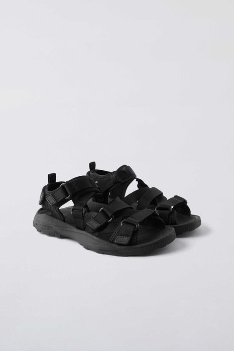 Нови Zara сандали, номер 39