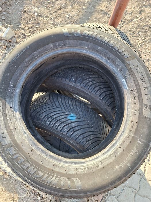 Продам шины 215/60/16 мишелин