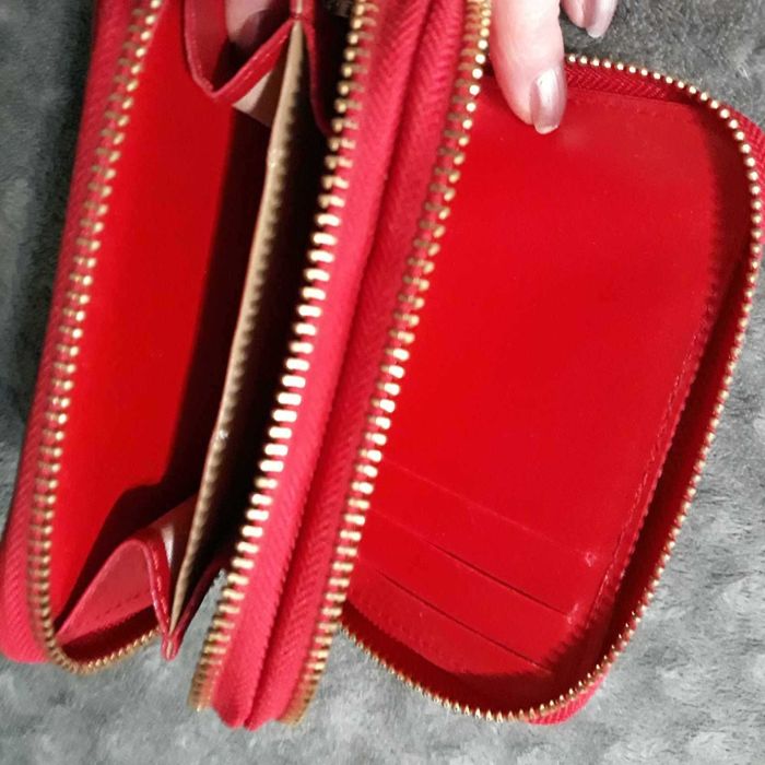 Дамско   Портмоне