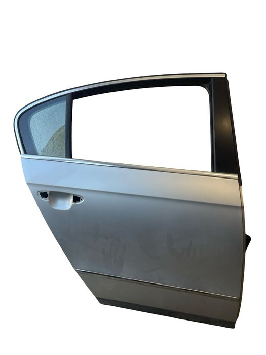 Usa Portiera Dreapta Spate Volkswagen Passat B6 2005 - 2010