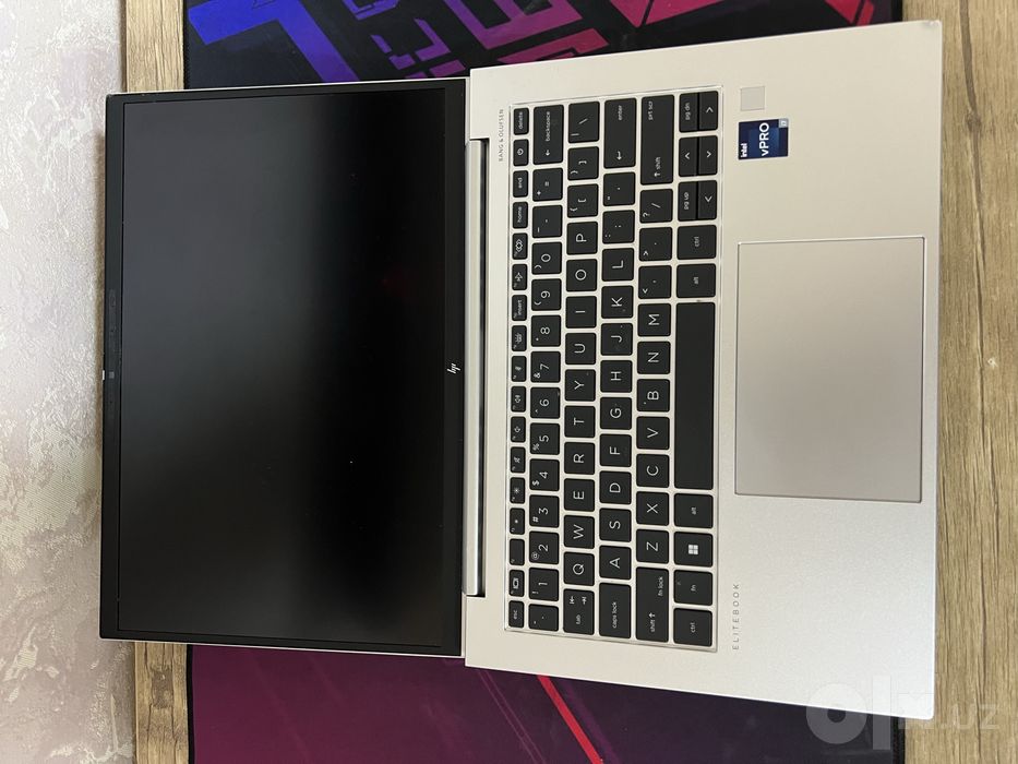 Hp elitebook 840 G10  i7-1365U DDR5