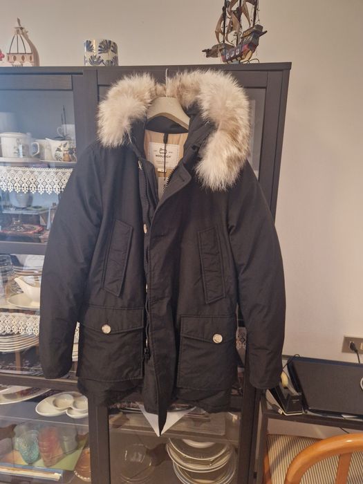 Woolrich taglia M..unisex la 1000 lei..